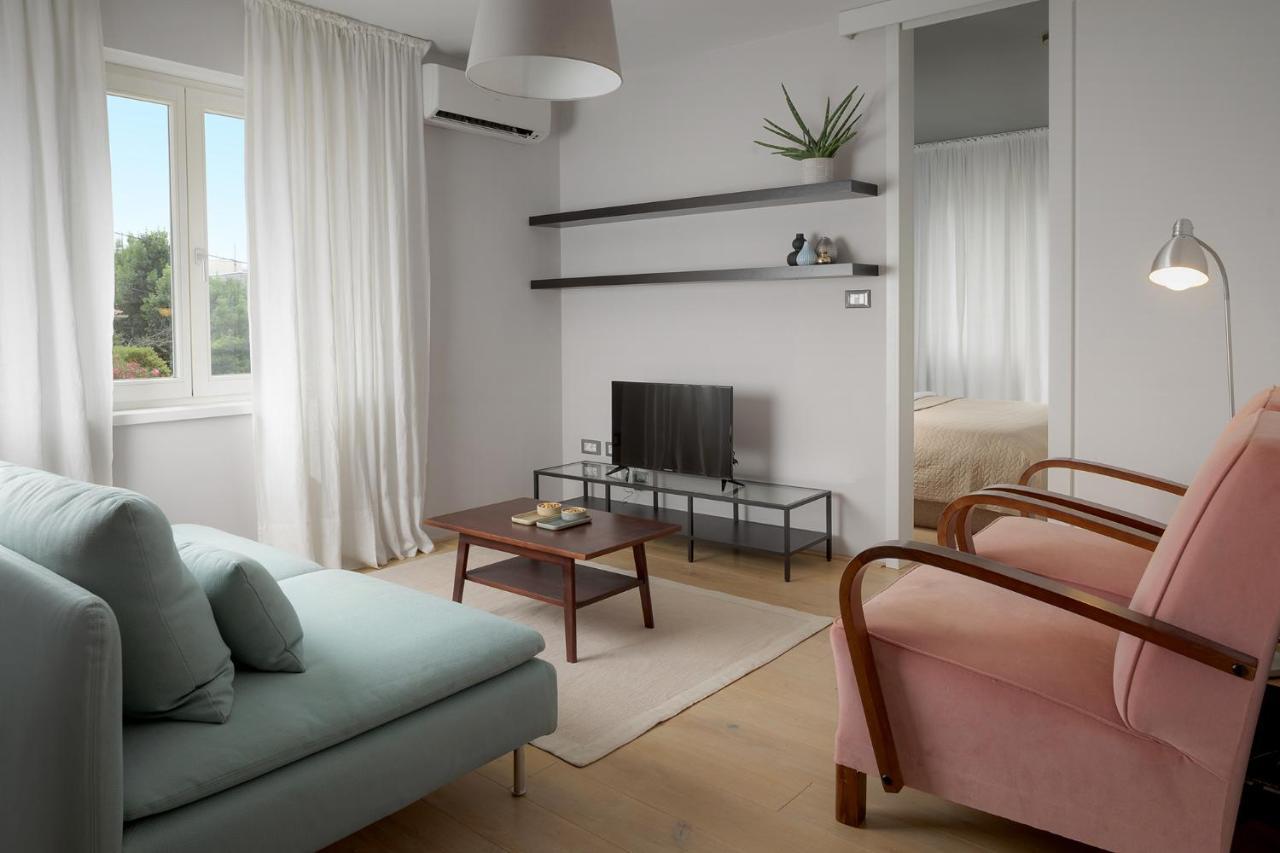 דירות PUY Elegant, Cosy And Quiet, Just 1 Min To Amphiteatre מראה חיצוני תמונה