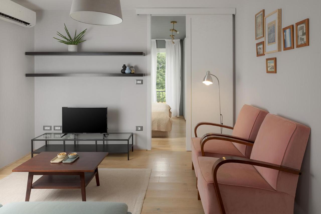 דירות PUY Elegant, Cosy And Quiet, Just 1 Min To Amphiteatre מראה חיצוני תמונה