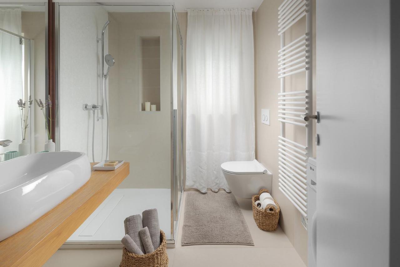 דירות PUY Elegant, Cosy And Quiet, Just 1 Min To Amphiteatre מראה חיצוני תמונה